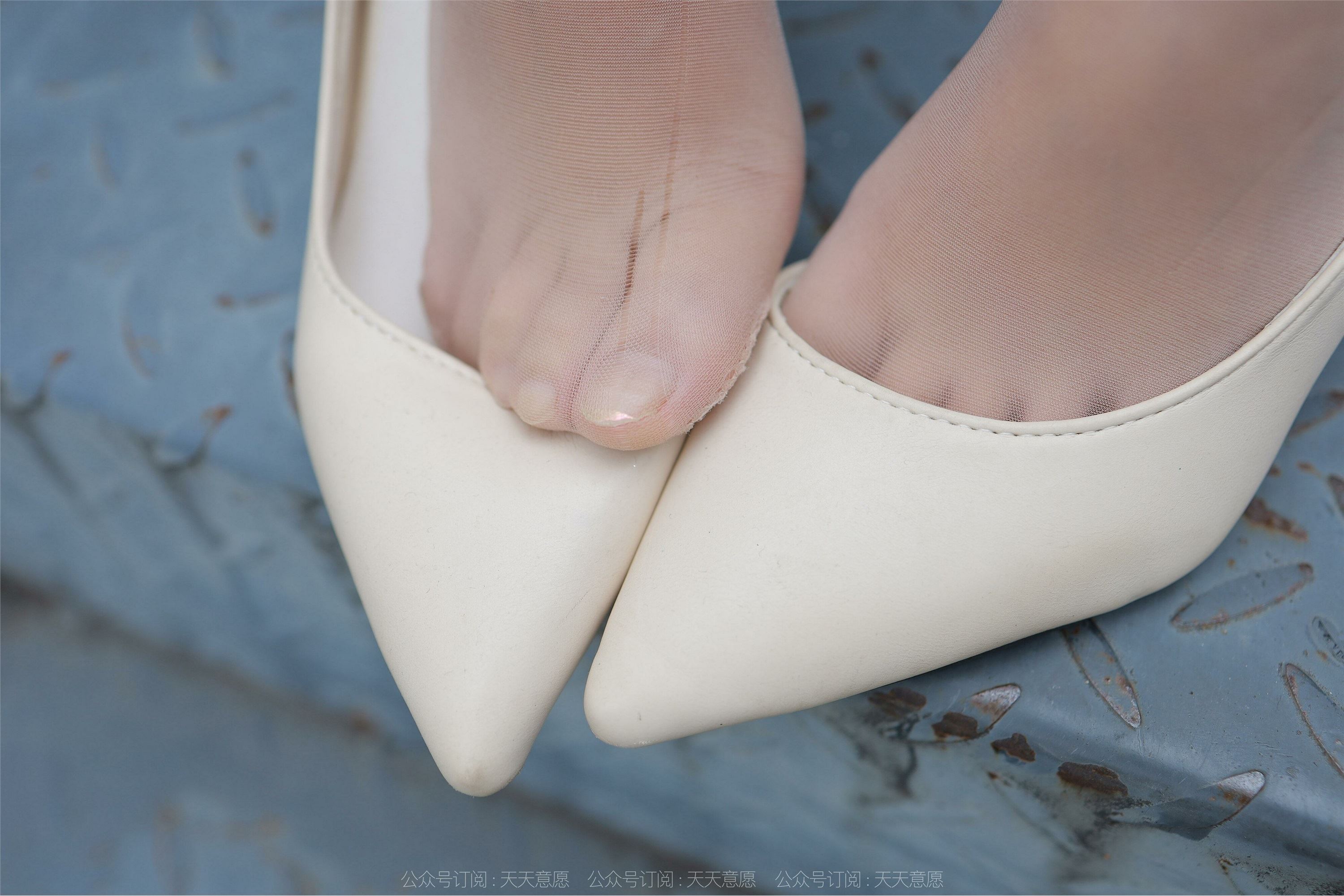 IESS异思趣向  2022.06.01 丝享家 1104：婉萍《白色恋人》